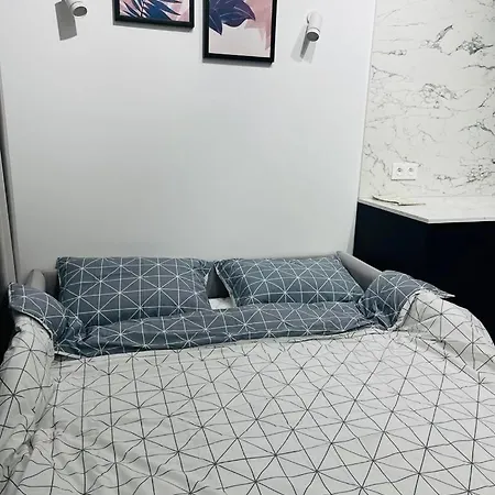 Modern In The Old Town Apartment
